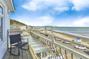 Ventnor at the Aqua